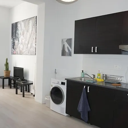 아파트 Roosevelt Apartments. 안트베르펜