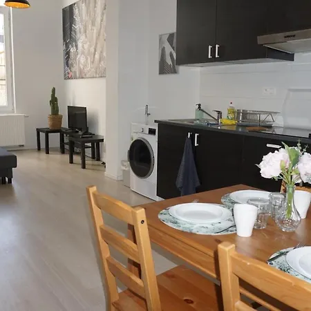 Roosevelt Apartments. Διαμέρισμα *